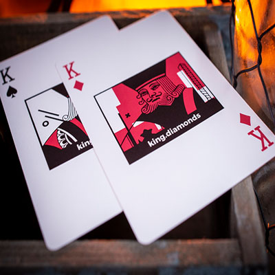 Sinis (Raspberry and Black) Playing Cards