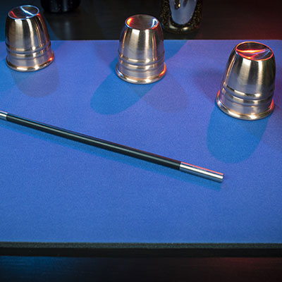 Deluxe Close-Up Pad 16X23 (Blue) by Murphys Magic