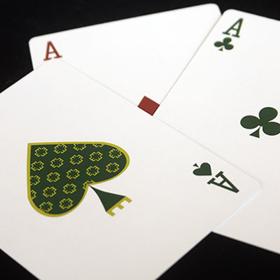 Limited Edition Expert At The Card Table (White) Playing Cards